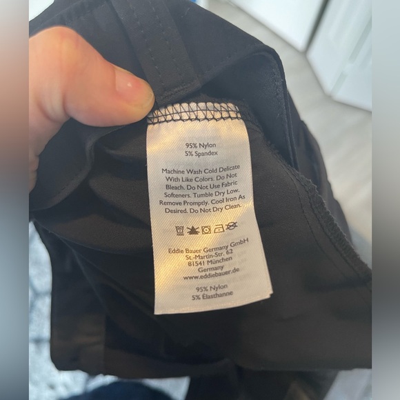 Men's Eddie Bauer Nylon Black Pants - Picture 2 of 6